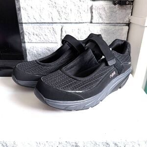 Ryka Womens Relief Mary Jane Low Walking Toning Sneakers in Black Mesh Size 11